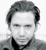 Aaron Stanford photo